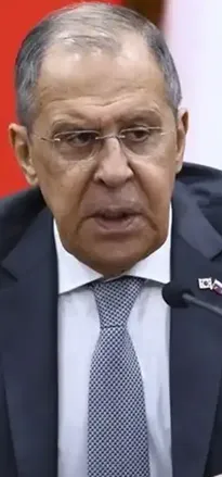 Lavrov’dan Avrupa’ya sert mesaj: Bize saldırırlarsa savaş çok kısa sürer