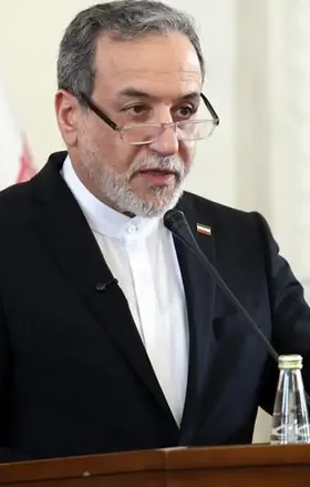 Arakçi: ABD ile anlaşma iki aşamalı, nükleer konular ikinci faza bırakıldı