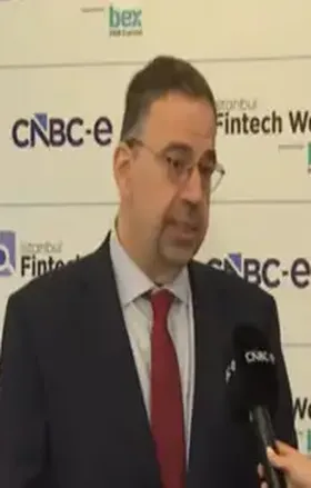 Daron Acemoğlu CNBC-E'ye Konuştu: "Eğitimde Yapay Zekaya Daha Fazla Odaklanılması Gerekiyor"