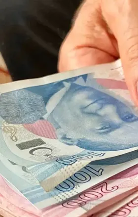 Emekli Promosyonunda Son 8 Güne Girildi: Ödemeler 35 Bin TL'ye Çıktı! İşte Banka Banka Güncel Promosyon Tablosu