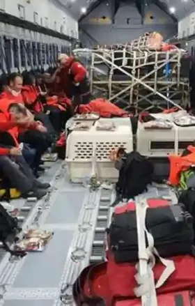 El Hard Rock Hotel de España se convierte en centro de ayuda tras el terremoto
