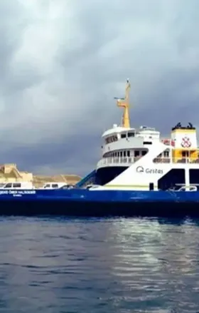 Gökçeada ve Bozcaada'da Bazı Feribot Seferleri İptal Edildi