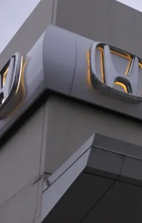 Honda Elektrikli Araçları Giderken Şarj Edecek Yolu Gerçek Otoyolda Test Ediyor