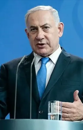 İsrail basını: Netanyahu, Lübnan'a yönelik saldırıları durdurdu