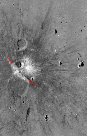 NASA, Ay'da Yeni Oluşmuş 222 Metrelik Krater Buldu