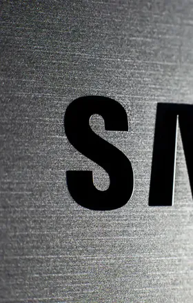 Samsung ve Dua Lipa arasındaki "televizyon kutusu davası" büyüyor