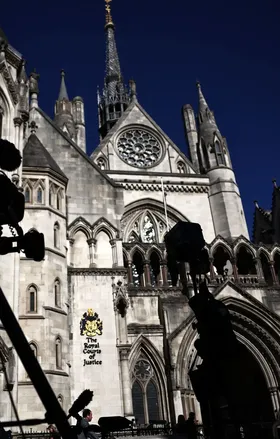 UN Marinero de la Royal Navy Comparece Ante el Tribunal Acusado de Obtener Información Secreta para una Potencia Extranjera