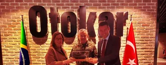 Brezilya Ordusu'ndan Türk zırhlıları için Otokar'a ziyaret