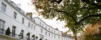 ‘People Are Deserting It’: Why Are London Mansions Struggling to Sell?