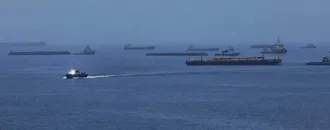 Petrolün İki Kritik Geçiş Noktasında Alarm: Sevkiyat Rotaları Baskı Altında