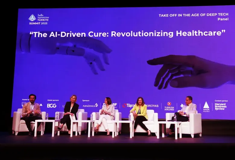 AstraZeneca Türkiye sağlıkta yapay zeka paneli düzenledi