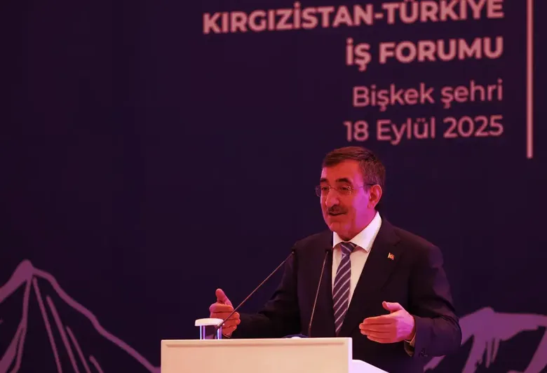 Cumhurbaşkanı Yardımcısı Yılmaz, Kırgızistan-Türkiye İş Forumu'nda konuştu: