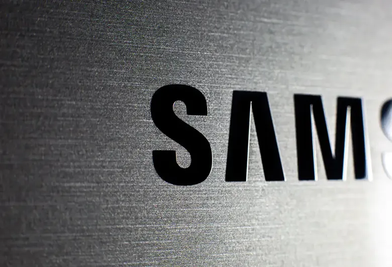 Samsung ve Dua Lipa arasındaki "televizyon kutusu davası" büyüyor