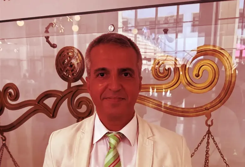 Yapay zeka meslekleri yok etmiyor, dönüştürüyor