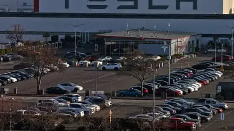 Black Tesla Employees Accuse Company of Fostering Racial Discrimination in Major Trial