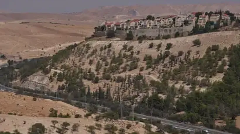 British Banks Told Not to Invest in Planned Israeli Settlement Before UK Trade Ban Begins