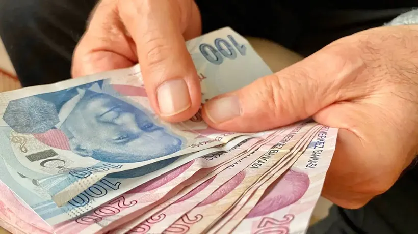 Emekli Promosyonunda Son 8 Güne Girildi: Ödemeler 35 Bin TL'ye Çıktı! İşte Banka Banka Güncel Promosyon Tablosu