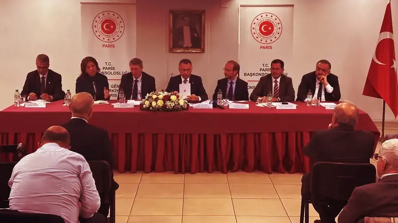 Fuat Oktay, Fransa'da asimile olmadan entegre olmuş bir Türk toplumu istediklerini belirtti