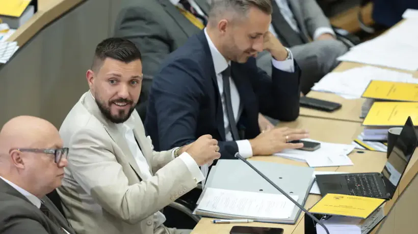 🔴 L'Extrême Droite Allemande AFD Va Présider UN Parlement Régional, une Première Depuis 1945