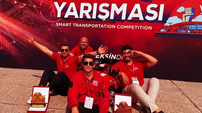 OSTİM'li öğrencilerin geliştirdiği "Kartalgöz" TEKNOFEST'te "akıllı ulaşım" kategorisinde birinci oldu