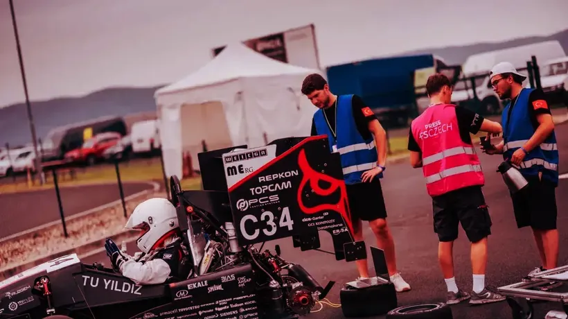 YTU Racing, geliştirdiği araçla Çekya'da birinci oldu