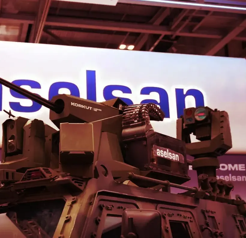 ASELSAN'ın "dron avcısı" yurt dışında ilk kez sergilendi