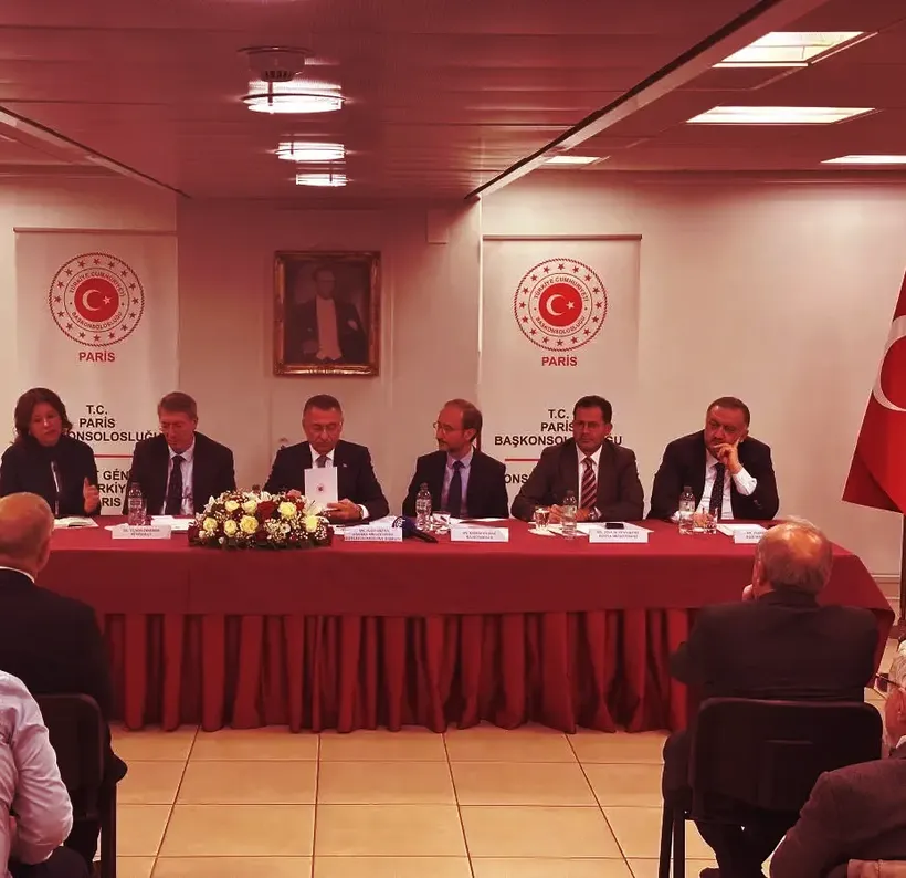 Fuat Oktay, Fransa'da asimile olmadan entegre olmuş bir Türk toplumu istediklerini belirtti