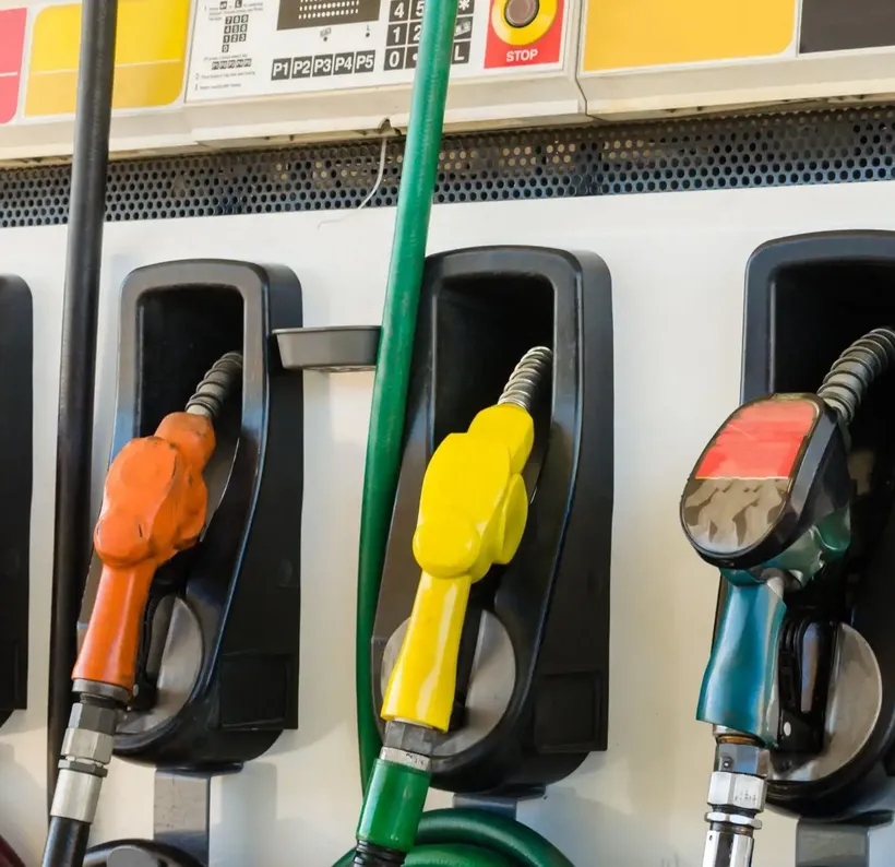 Petrol Fiyatlarında Gerileme: Akaryakıt İndirimi Mümkün mü? Petrol Fiyatlarında Gerileme: Akaryakıt İndirimi Mümkün mü?