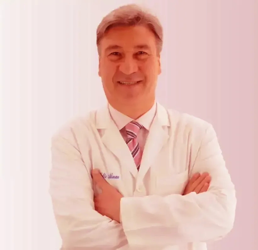 Sırt bölgesindeki kemik ağrısı kemik erimesinin habercisi olabilir Sırt bölgesindeki kemik ağrısı kemik erimesinin habercisi olabilir