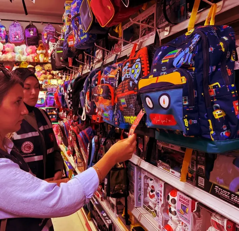 Ticaret Bakanlığı ekipleri İstanbul'da kırtasiye ve okul ürünleri denetimine devam ediyor Ticaret Bakanlığı ekipleri İstanbul'da kırtasiye ve okul ürünleri denetimine devam ediyor
