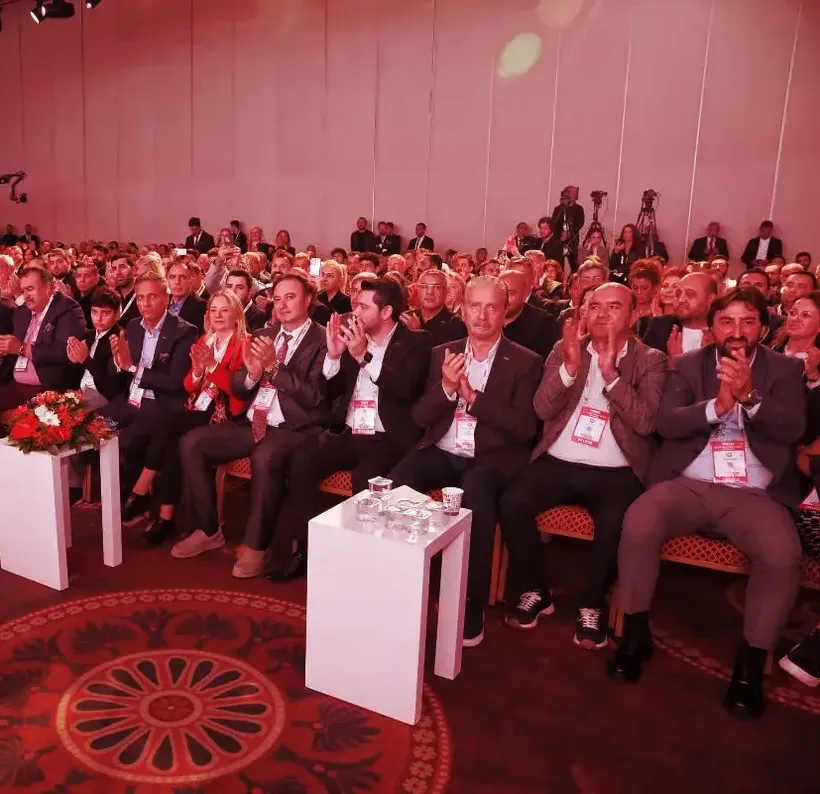 TÜRSAB 26. Olağan Genel Kurulu'nda Firuz Bağlıkaya yeniden başkan seçildi