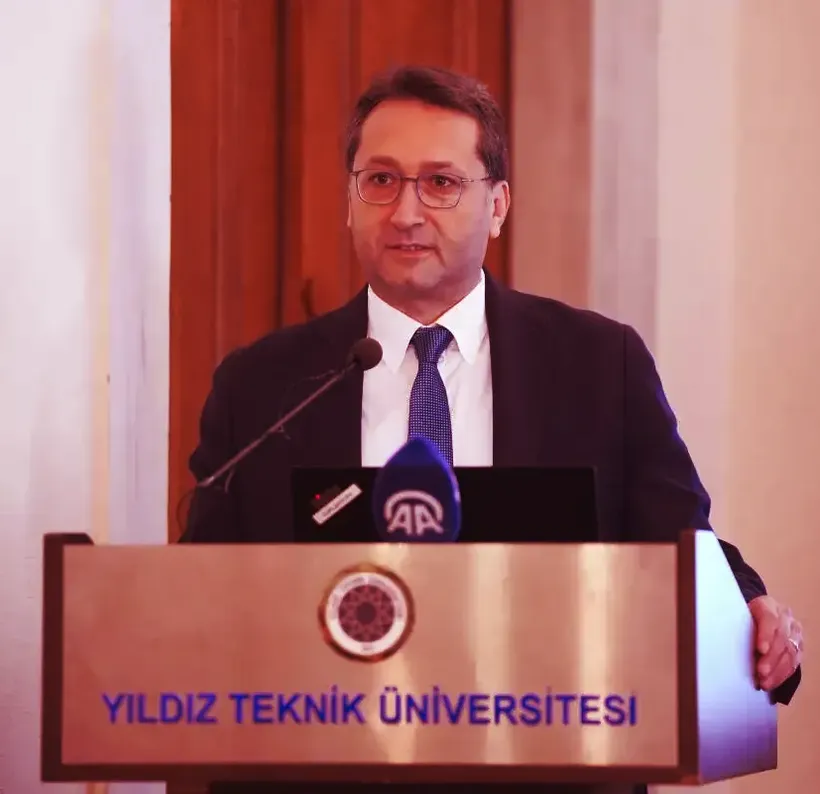 YTÜ Yıldız Teknopark ve BV Portföy 1 milyar liralık fonla girişimcileri destekleyecek YTÜ Yıldız Teknopark ve BV Portföy 1 milyar liralık fonla girişimcileri destekleyecek