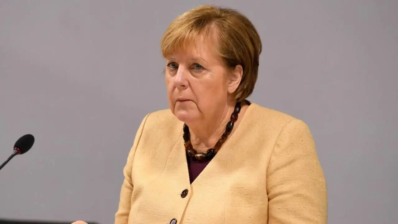 Eski Almanya Başbakanı Merkel Aylar Sonra Ortaya Çıktı: 3 Kritik Uyarıda Bulundu