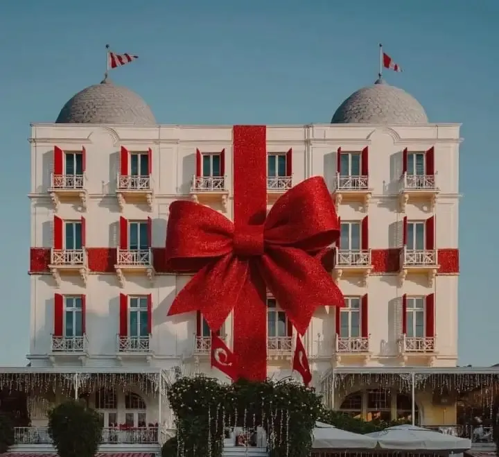 Tarihi Splendid Palace’ta Masalsı Bir Yılbaşı Coşkusu