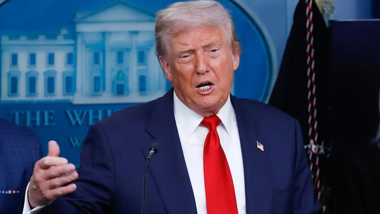 Trump, İngiltere'nin Enerji Politikasını Hedef Aldı